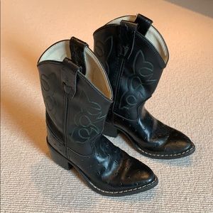 Kids old west black leather boots. 11.5